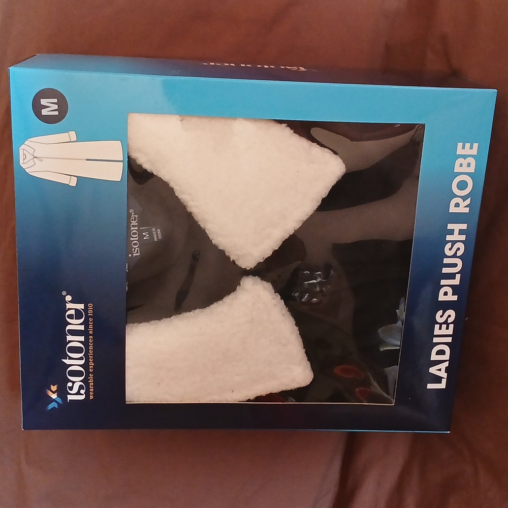 Isotoner Plush Robe